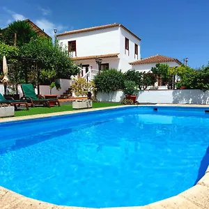 Paredes Сasa de vacaciones